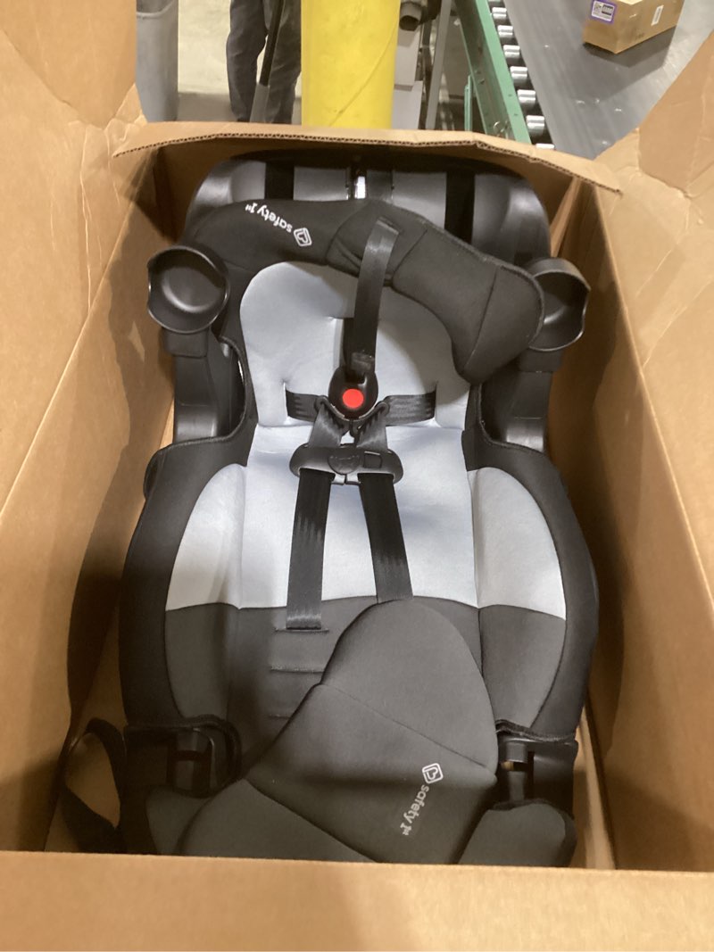 Condition photo showing Good Condition for Safety 1st Grand 2-in-1 Booster Car Seat, Converts from High Back to Belt-Positioning Booster, High Back Seat for Kids 40-65, and Belt-Positioning 40-100 Pounds, Old Soul