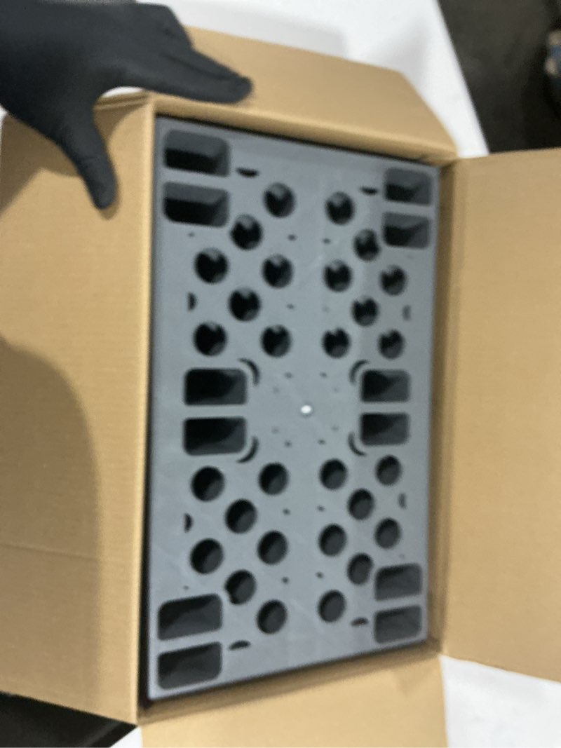 Condition photo showing Good Condition for 6pcs red plastic pallets, lightweight nestable polyethylene pallets, moisture-proof floor pallets, mini spliceable plastic pallets for basement storage kitchen garages l 19.7" x w 11.8"x h 3.9"