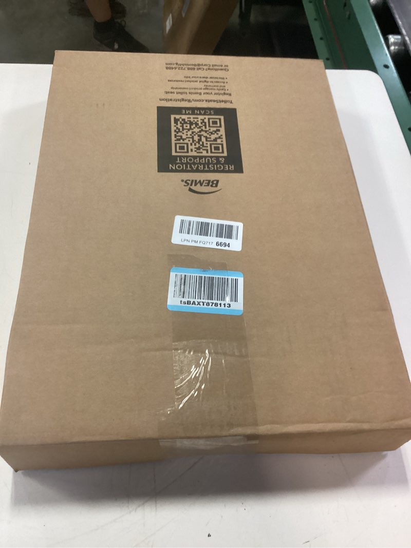 Condition photo showing New/Like New for bemis residential molded wood toilet seats white