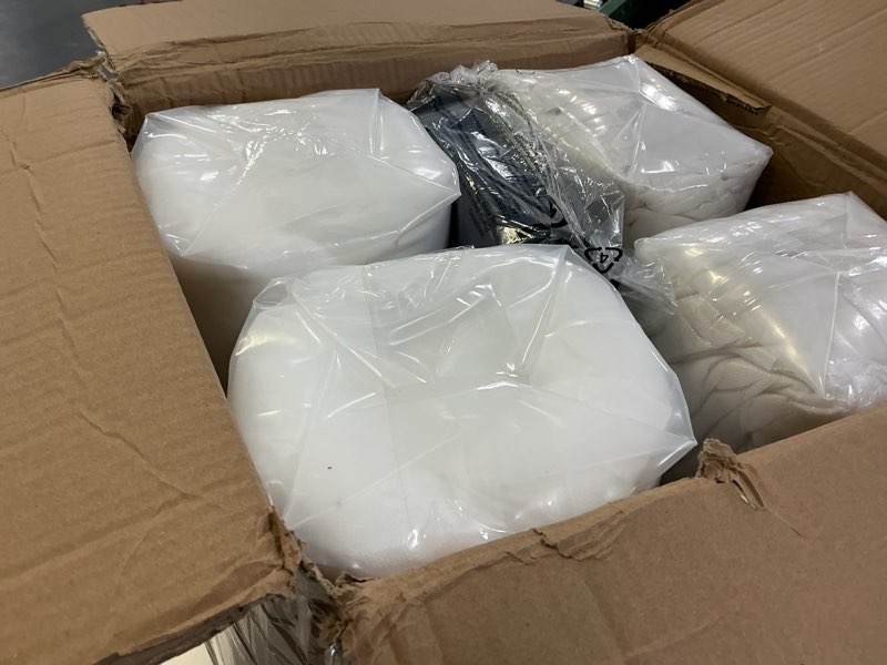 Condition photo showing Good Condition for AAAAAcessories Outdoor Seat Cushions for Chairs, Fade-Resistant, Waterproof Patio Furniture Replacem