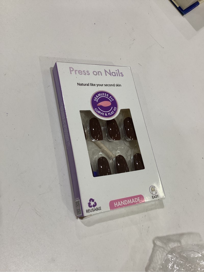 Condition photo showing New/Like New for KQueenest Fall Nails, Brown Press on Nails Short Oval, Quick Acrylic Nails Press ons, Natural Round Fake Nails, Short Almond Nails Glue on, One Color Stick on Nails Set For Finger Manicure glossy brown
