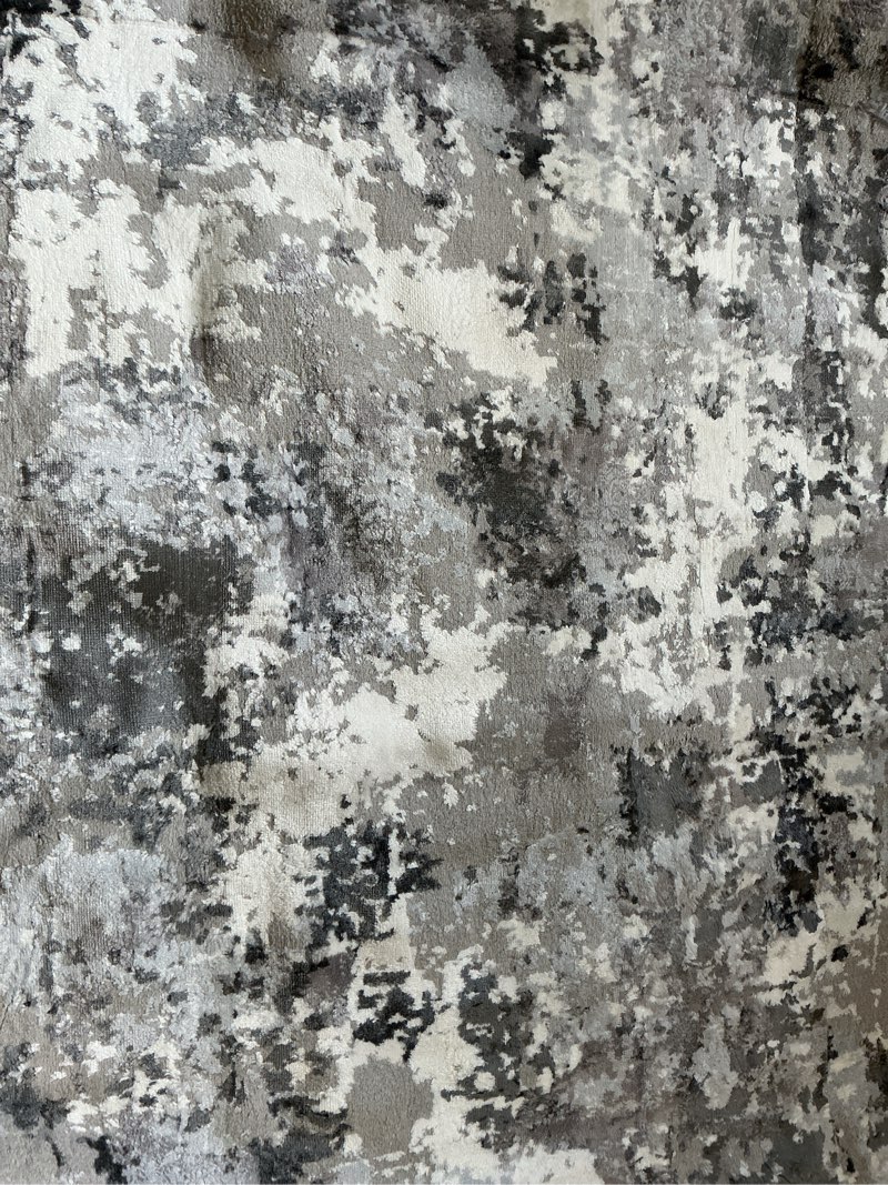 ORIENT Area rug 5’x7’