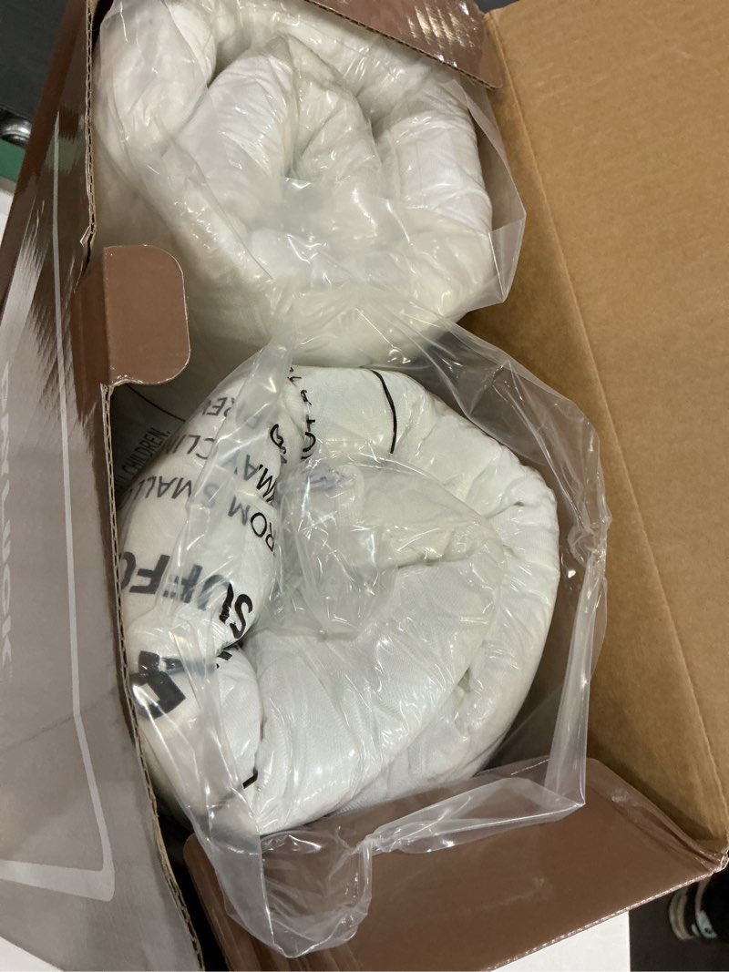 Condition photo showing Good Condition for DAYLUCK Cooling Bed Pillows for Sleeping 2 Pack, Standard/Queen Size Set of 2, Firm and Soft Adjustable Shredded Memory Foam Pillows for Side Back Stomach Sleepers, Neck Pain Relief White Queen(Pack of 2)