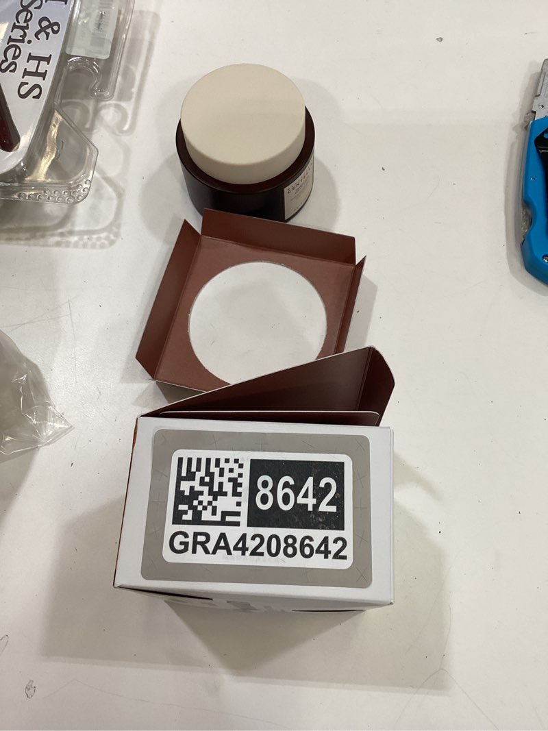 https://lotting-media.assets.bidfta.com/lotting_a62a3040-c38e-411b-a653-de9ee16dd65f
