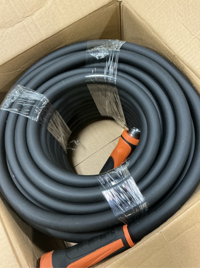 Condition photo showing New/Like New for giraffe tools garden hose 5/8", water hose heavy duty, flexible, lightweight hybrid hose with swivel handle, 100ft male to female fittings, burst 600 psi