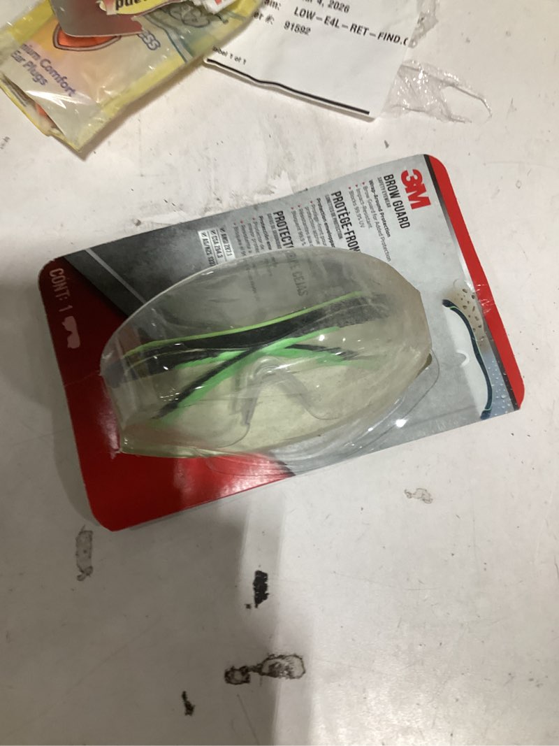 Condition photo showing Good Condition for 3M Brow Guard Sports Inspired Plastic Safety Glasses