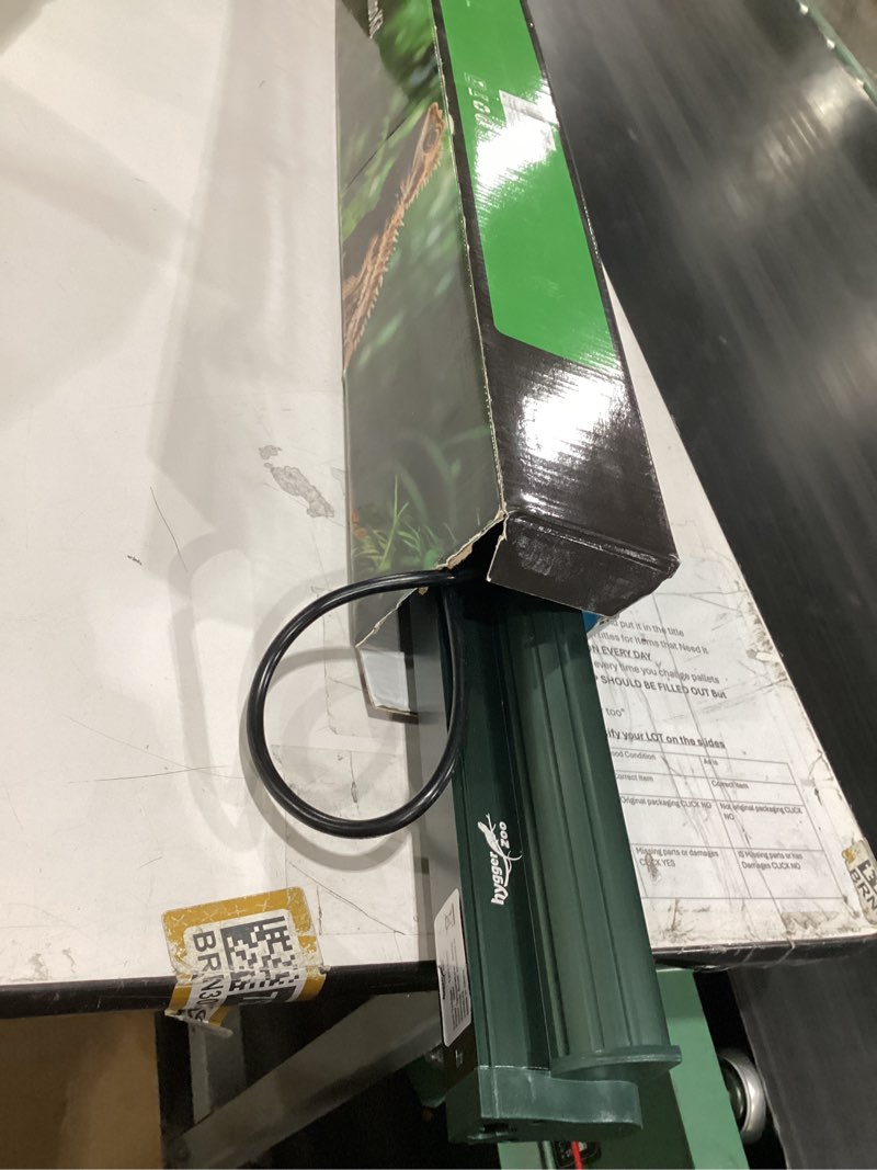 Condition photo showing Good Condition for t5 reptile light fixture green combo kit 39w light fixture reptile terrarium hood 10.0 uvb light bulb fluorescent tube ideal for tropical and deserts such as bearded dragon lizards and tortoises 39w 34.5in green