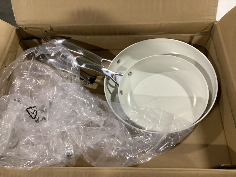 Condition photo showing Good Condition for Amazon Basics Ceramic Nonstick Cookware, 3-Piece Set of Pans, All Cooktop Friendly, Dishwasher-Safe, Linen Gray