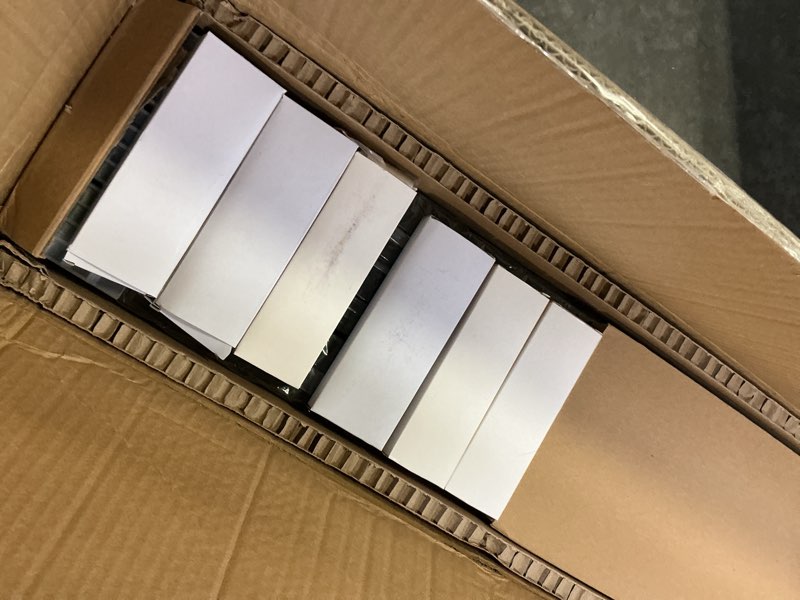 Condition photo showing New/Like New for AIKVSXER 6PACK 1x4 LED Flat Panel Light Surface Mount LED Ceiling Light, 5500LM 50W TRIAC 10-100% Dimmable, 3000/4000/5000k AC120V Kitchen Lights Ceiling Flush Mount for Garage/Basement Black Black 1x4FT 6PACK