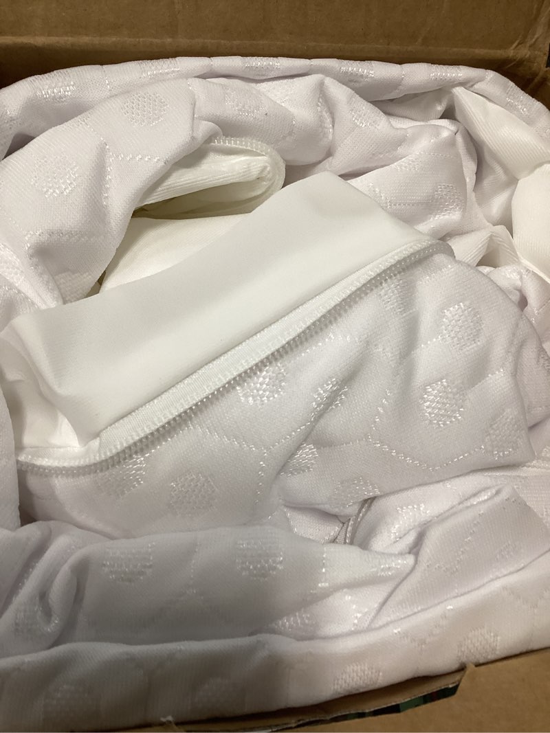 Condition photo showing Good Condition for allerease platinum zip-off top waterproof mattress protector king size 360 degree zipper allergen barrier temperature balancing luxurious plush top separately machine washable mattress cover (white)