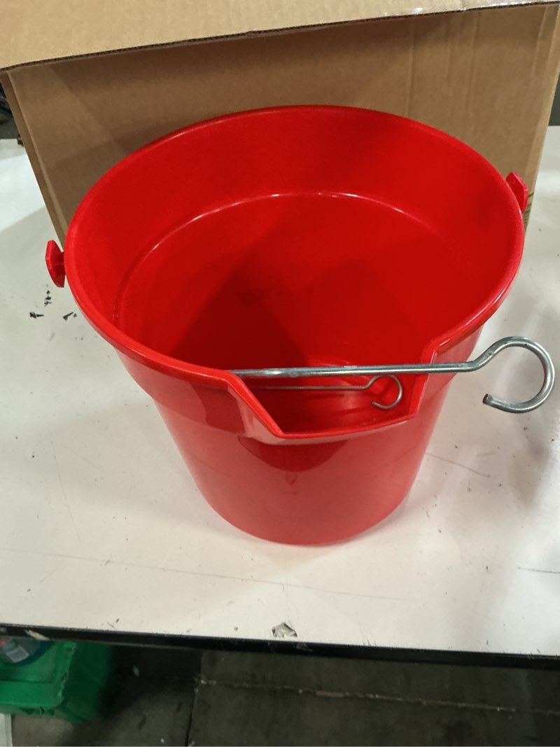 Condition photo showing Good Condition for winco heavy-duty plastic bucket/utility pail with pour spout, 10 quarts, red