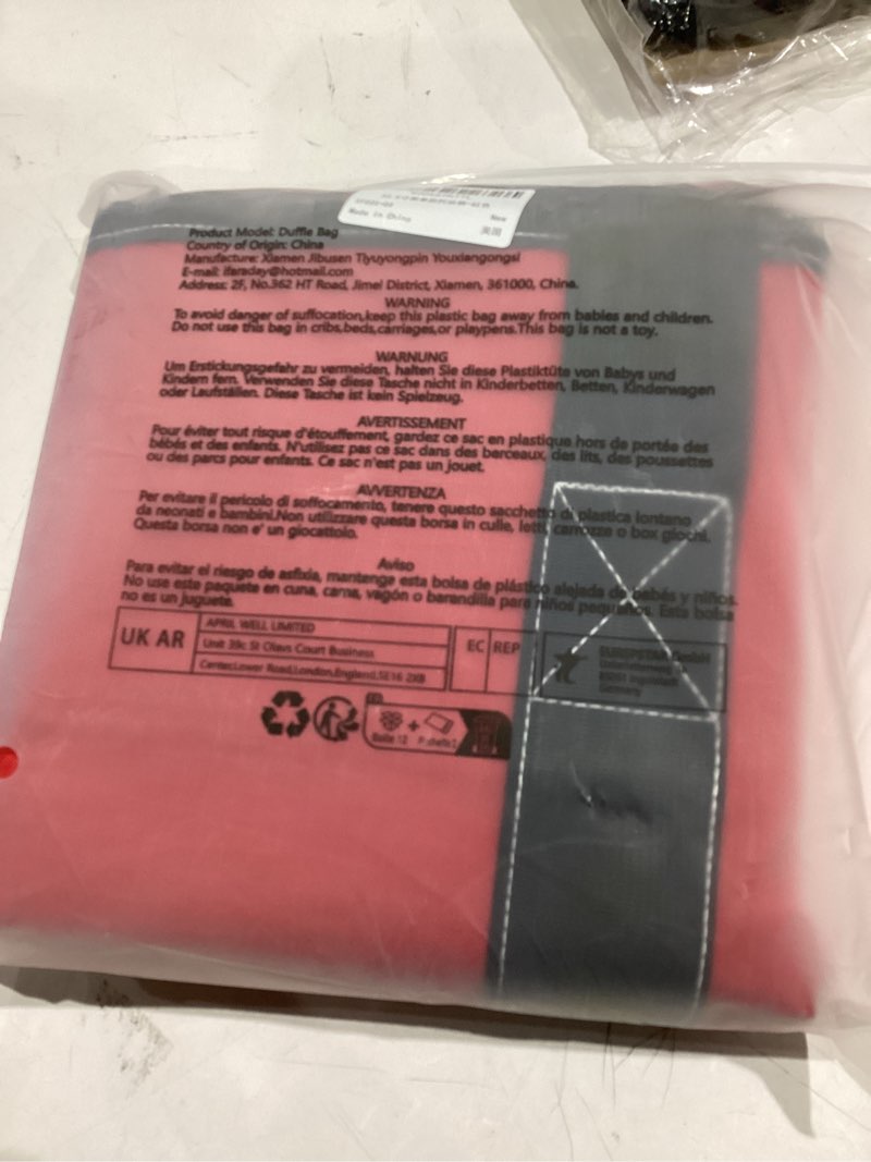 Condition photo showing Good Condition for Duffel bag professional