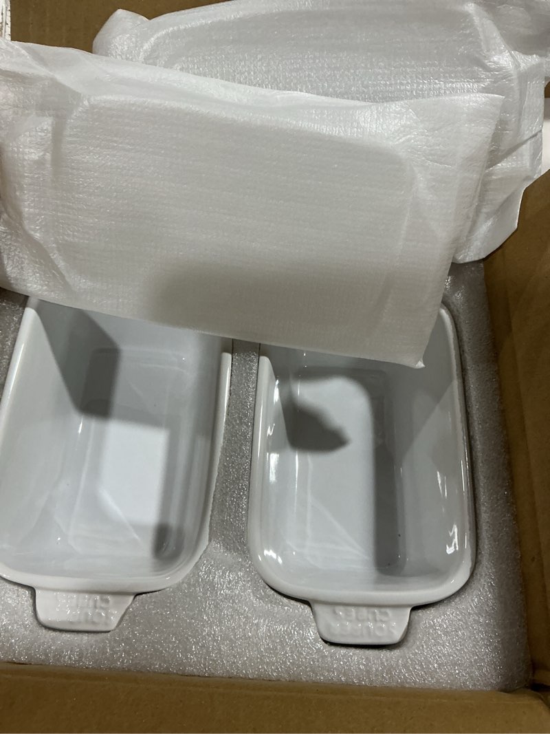 Condition photo showing Good Condition for Souper Cubes Stoneware - Small Ceramic 5" x 3" Baking Dish with Silicone Covers, Small Baking Dishes for Oven Perfect for Reheating Single Serve Portions, Set of 4 - White White 5" x 3"
