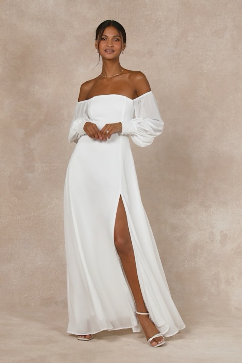 Feel the Romance White Off-the-Shoulder Maxi Dress  size : L  