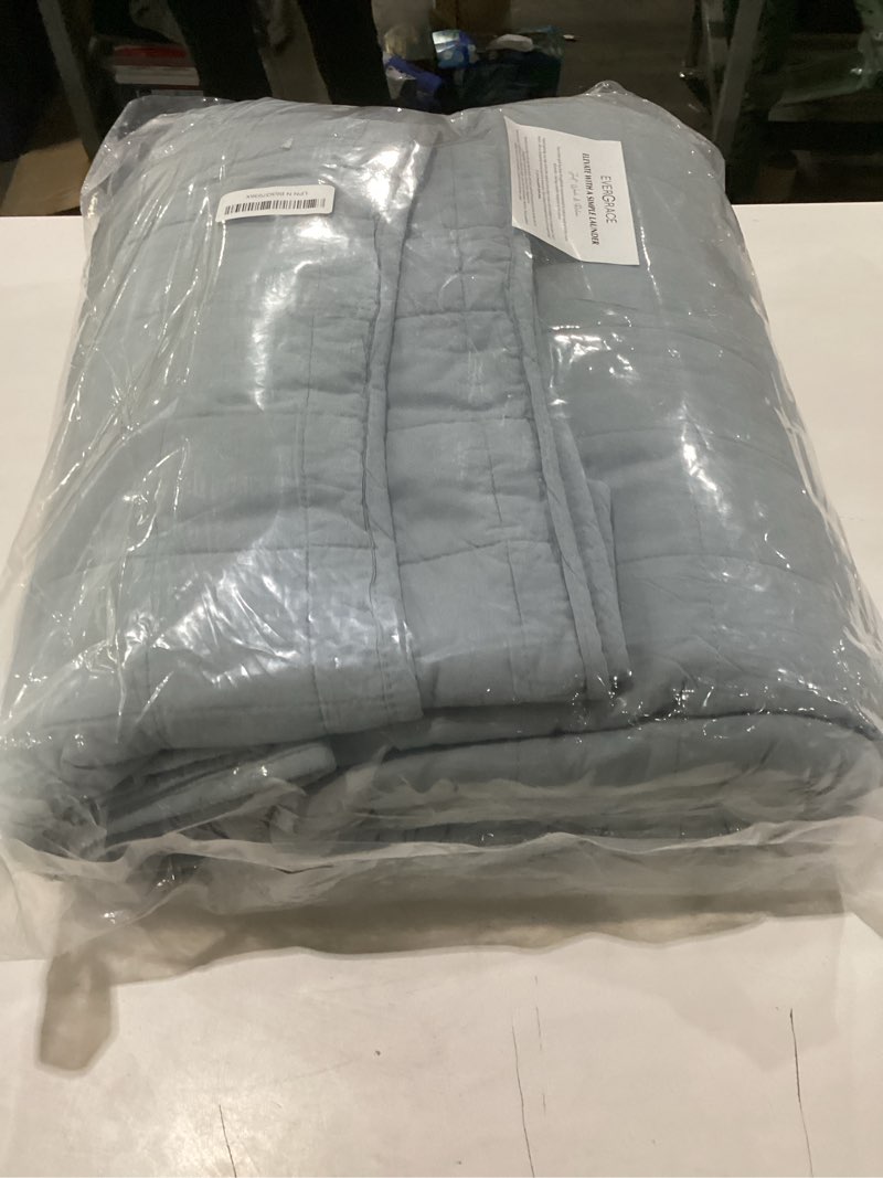 Condition photo showing Good Condition for evergracehome 100% cotton box stitch quilt bedding set king size 3 pieces, garment-washed lightweight soft cozy coverlet, oversized quilted bedspread sets with 2 shams for all season, blue linen king (108” x 96”) blue linen