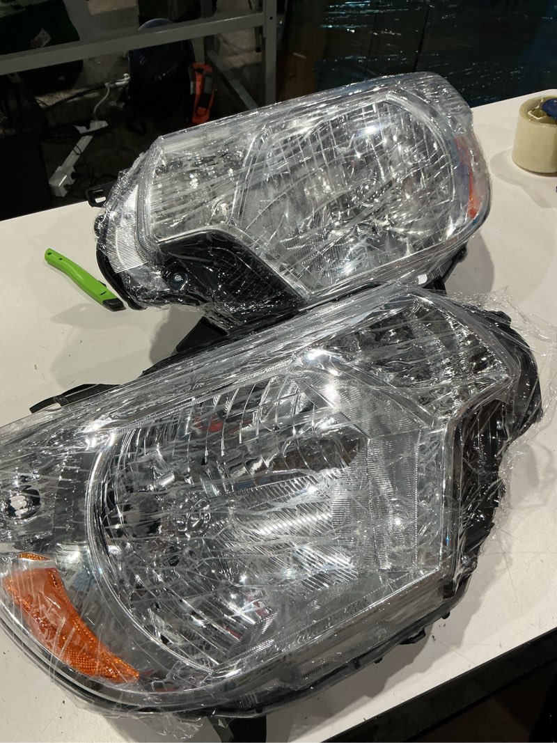 Condition photo showing Good Condition for headlight assembly replacement for 12-15 toyota tacoma driver and passenger side