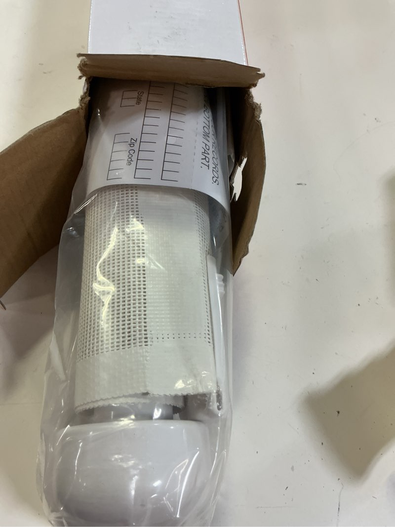 Condition photo showing Good Condition for retractable baby gate for doorways and stairs, mesh safety gate for pet, indoor & outdoor use, one-hand operation, easy installation, 33.6" tall, expands to 55" wide?white,33.6"x55"