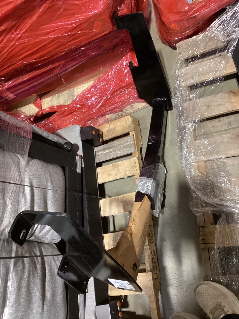 Condition photo showing As Is for curt manufacturing 13213 class iii receiver