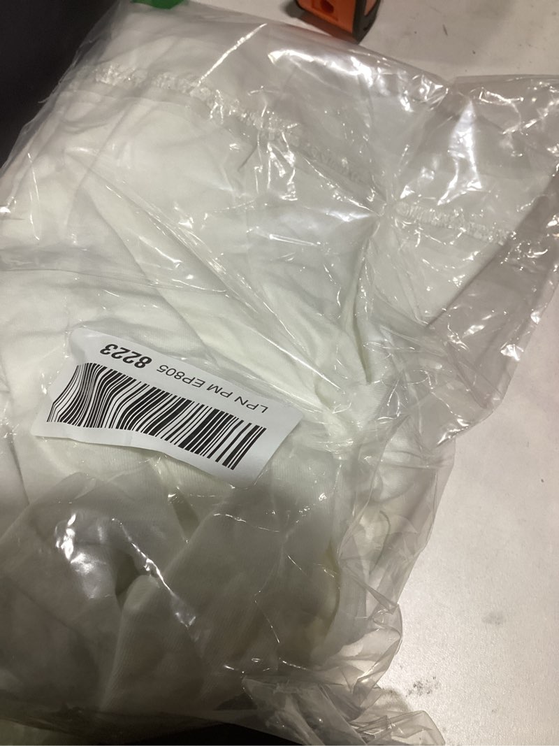 The Bride Coven Skeleton Hand Gothic Bachelorette Wedding T-Shirt