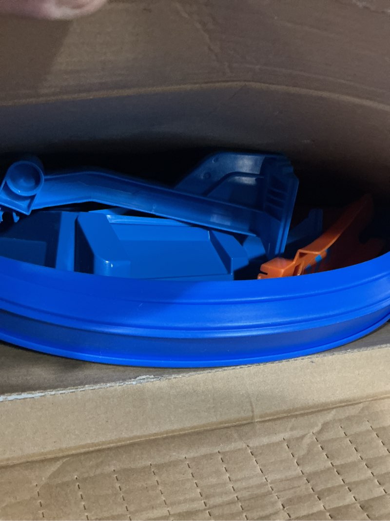 Condition photo showing Good Condition for hot wheels track set with 1:64 scale toy car, 4 intersections for crashing, powered by a motorized booster, criss-cross crash track (amazon exclusive) criss cross crash