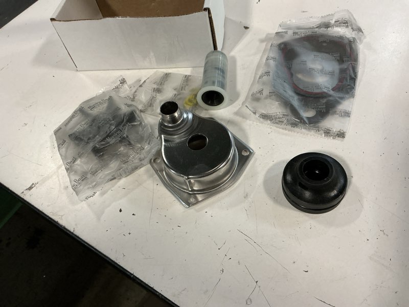 Condition photo showing Good Condition for water pump impeller housing kit for mercury 1991-up 40-60 hp 46-812966a12