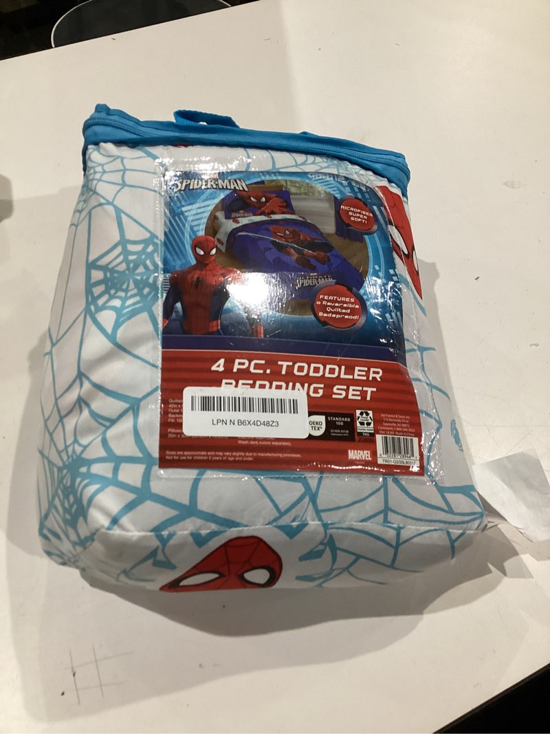 Condition photo showing Good Condition for marvel spiderman 'regulator' toddler 4 piece bed set blue