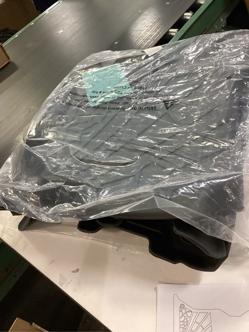 Condition photo showing Good Condition for KARPAL Floor Mats Fit for 2019-2024 RAM 2500/3500 Crew Cab (1st Row Bucket or Bench Seats), TPE Rubber All Weather Protection Floor Liners for Ram 2500/3500, Front & 2nd Row