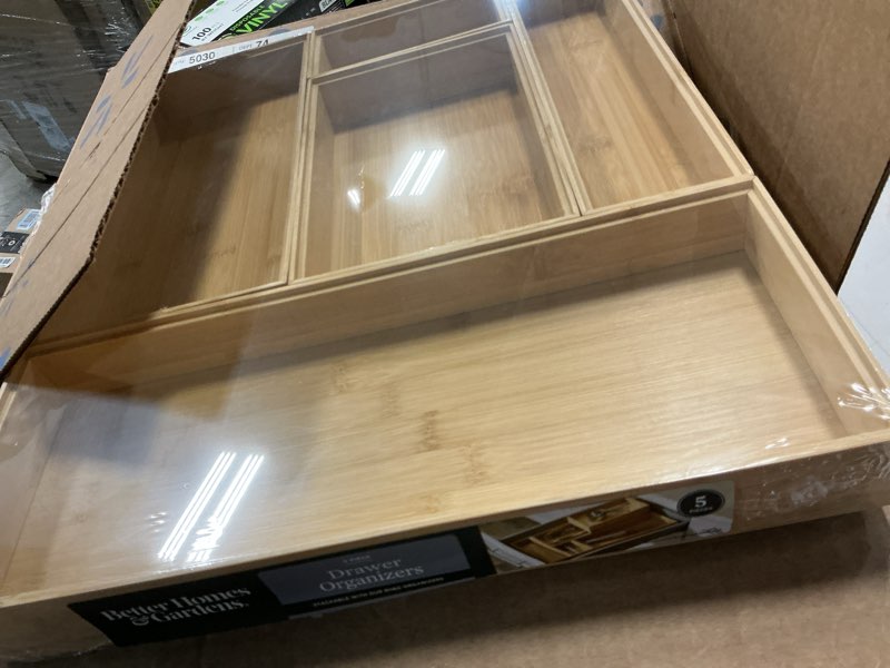 Condition photo showing Good Condition for better homes & gardens natural bamboo drawer organizer 5-piece set 17.91 x 14.96 x 1.97 inches natural