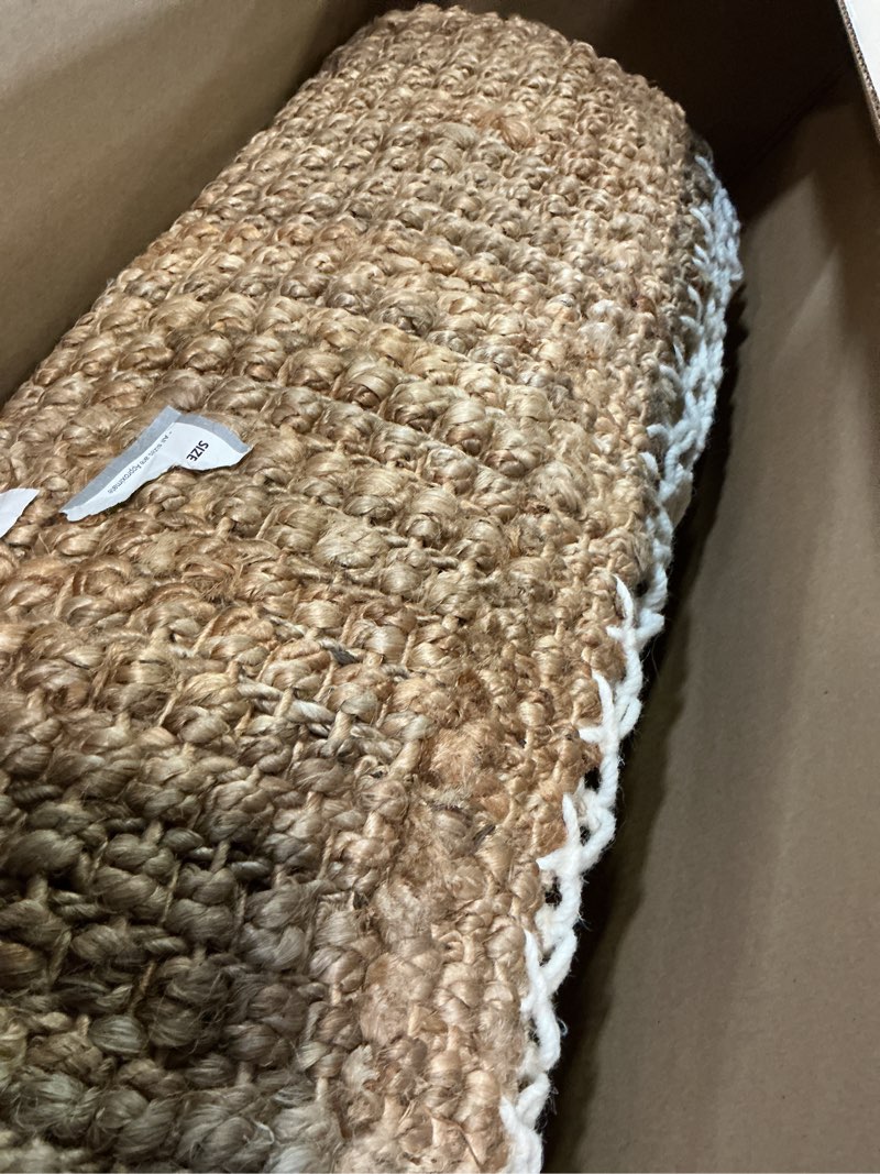 Condition photo showing Good Condition for nuloom raleigh farmhouse jute tasseled runner rug, 2' 6" x 8', natural raleigh natural 2'6" x 8' (runner)