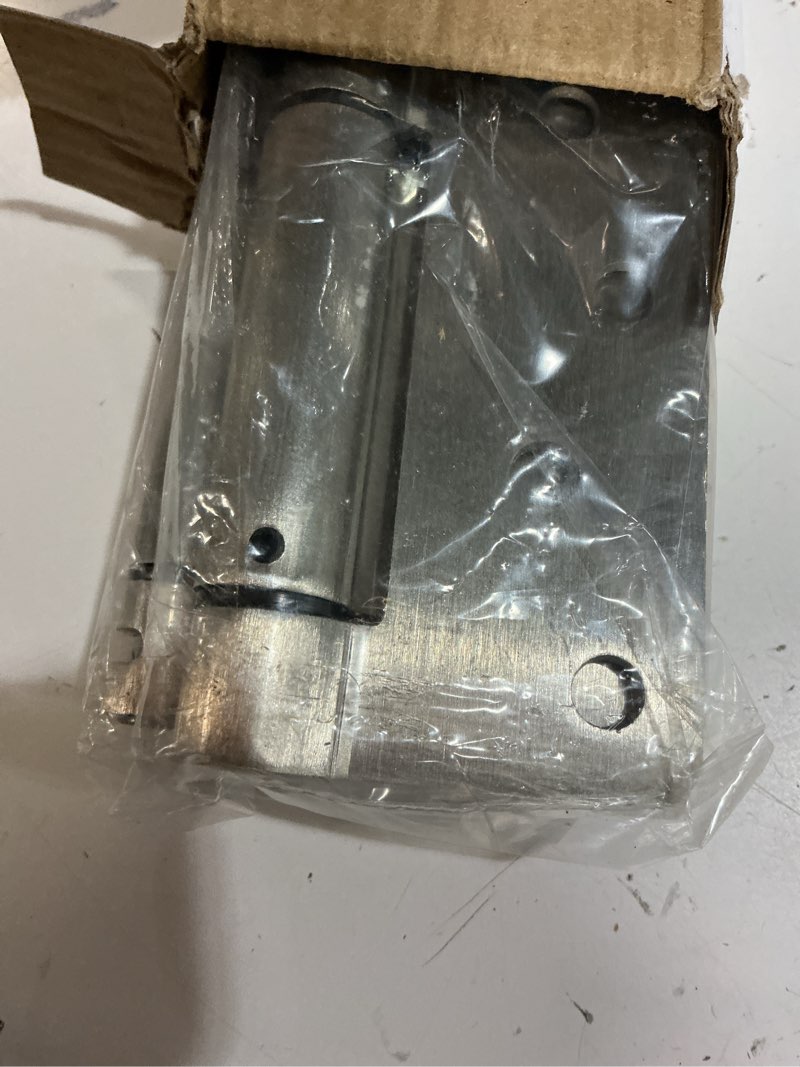 Condition photo showing New/Like New for 3 pack self closing door hinges, 4 inch spring loaded door hinges, adjustable tension for garage, front door, back door, for left and right hand door, 1/4'' radius corners, ul listed 4" 3 pack brushed nickel-1/4''