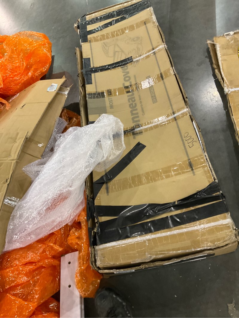 Tonneau truck bed cover