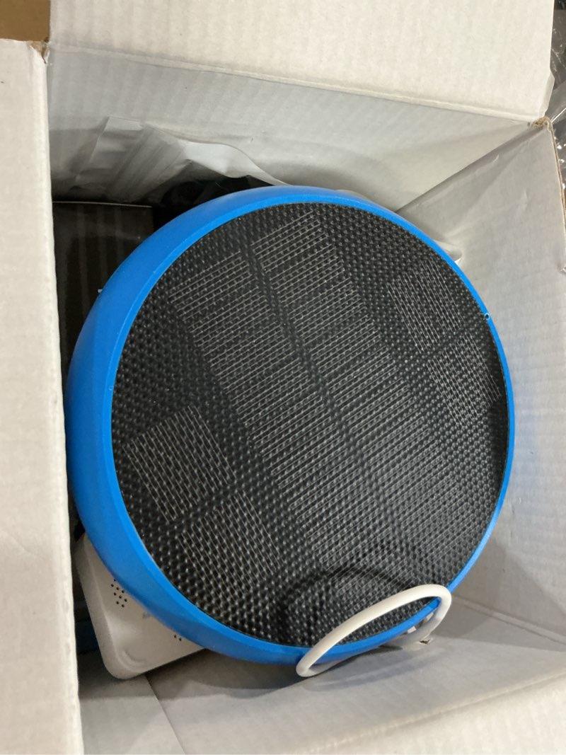 Condition photo showing Good Condition for smart chlorine ph monitor, pool chlorine meter, salt ph meter for salt water pool, solar powered digital ph tester, yinmik 7 in 1 ph chlorine salinity orp tds ec temp test kit for spa, hot tub blue pool tester