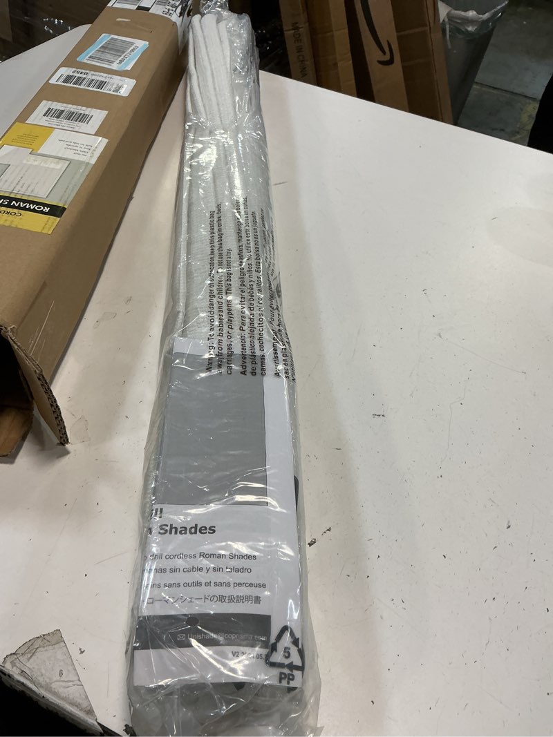 Condition photo showing Good Condition for No Tools No Drill Cordless Roman Shades for Indoor Windows 100% Blackout, for Window Size 31" W × 48" H White White 31" W × 48" H