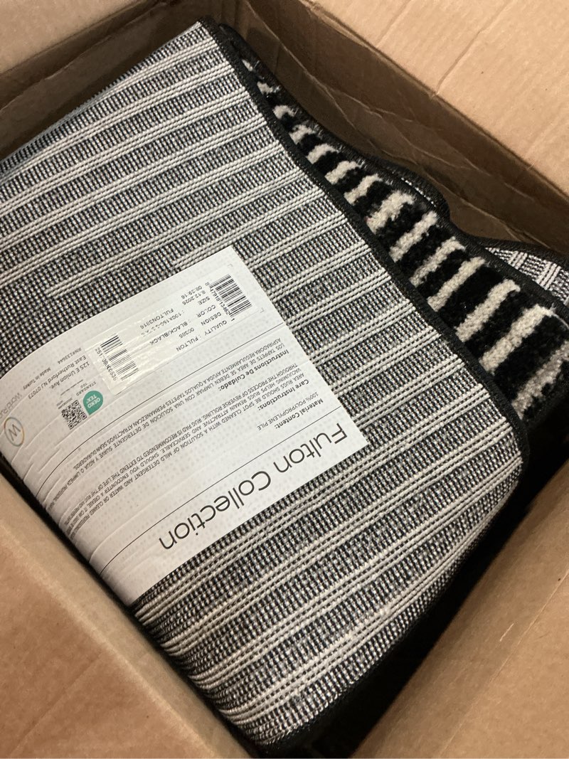 Condition photo showing Good Condition for rugshop bohemian stripe stain resistant high traffic living room kitchen bedroom dining home office area rug 3'3" x 5' black black 3' x 5' (rectangular)