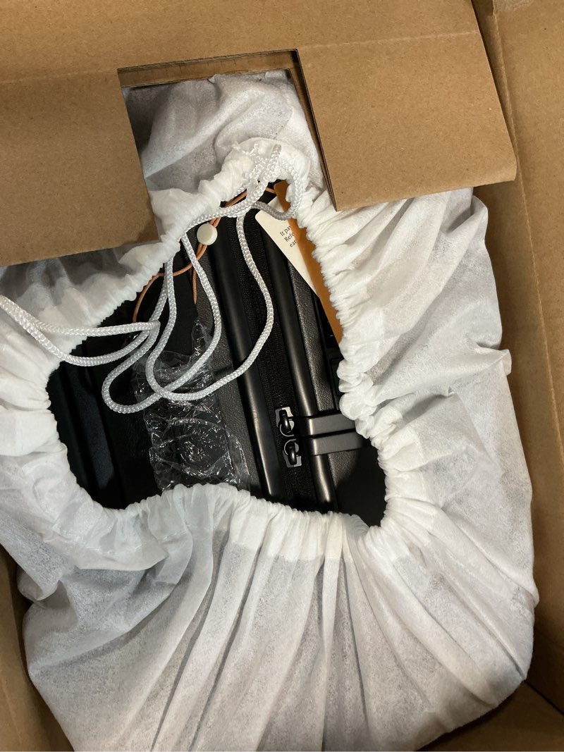 Condition photo showing Good Condition for Expandable Medium Check-In Suitcase, Black