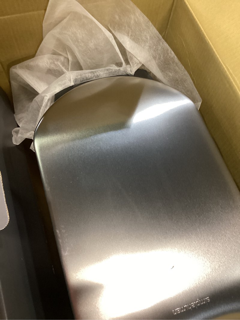 Condition photo showing Good Condition for simplehuman 35 liter, 40 lb / 18.1 kg x-large pet food storage container for dog food, cat food, and bird feed, brushed stainless steel x-large brushed stainless steel