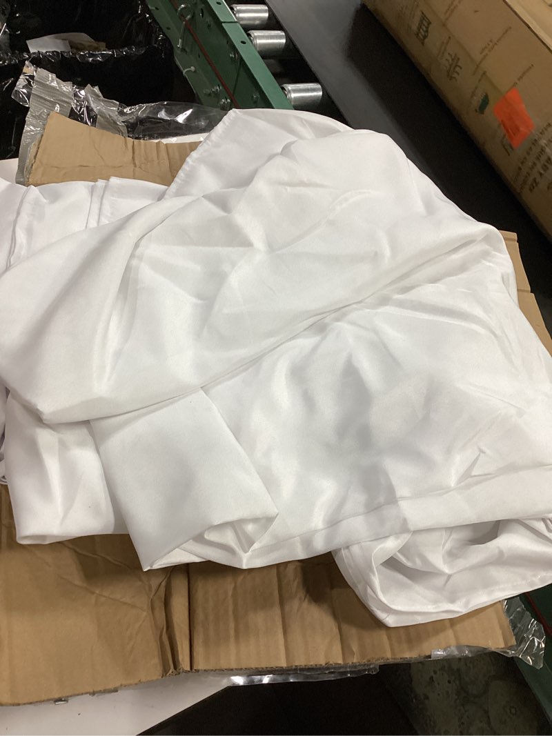Condition photo showing As Is for 6 Pack White Table Cloth 60 x 102 Inch Polyester tablecloths for 6 Foot Rectangle Tables, Stain and Wrinkle Resistant Washable Fabric White Table Covers for Parties, Wedding, Banquet, Dining White 60X102 inch-6p