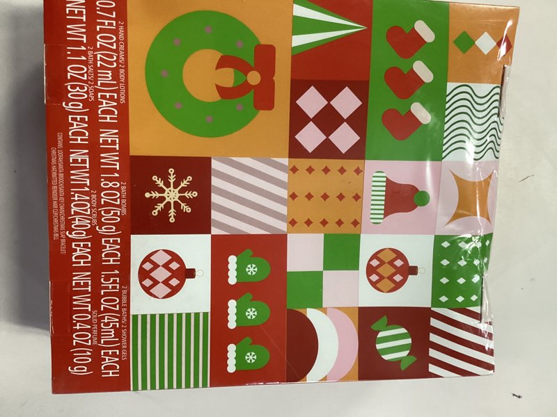 Condition photo showing New/Like New for 2025 Beauty Advent Calendar Christmas Gifts for Women with Hand Cream, Bubble Bath, Bath Bomb Spa Gifts for Daughter Girls New Year Advent Calendar for Beauty Red