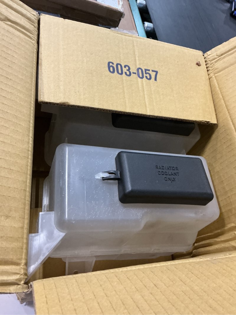 Condition photo showing Good Condition for dorman 603-057 front washer fluid reservoir compatible with select ford/mercury models