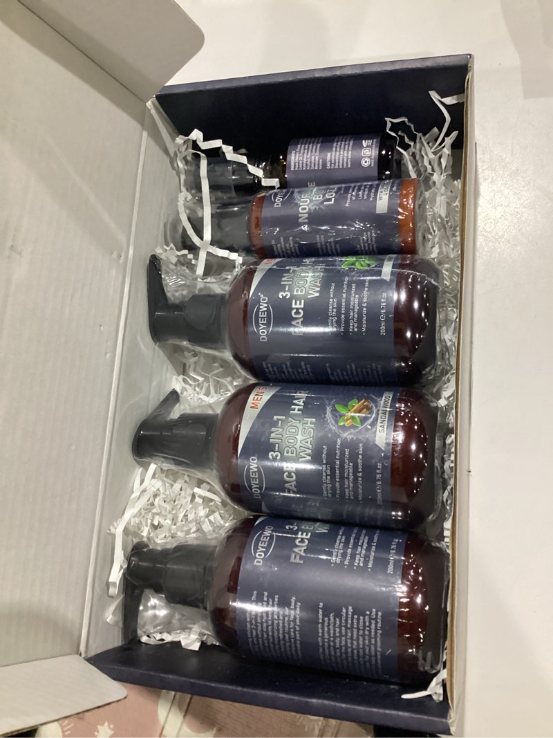 Condition photo showing Good Condition for fathers day gifts for dad husband, mens body wash bath gift set, cleanses, hydrates, nourishes skin,christmas gift baskets self care stocking stuffers birthday valentines gifts for men him boyfriend body wash kit