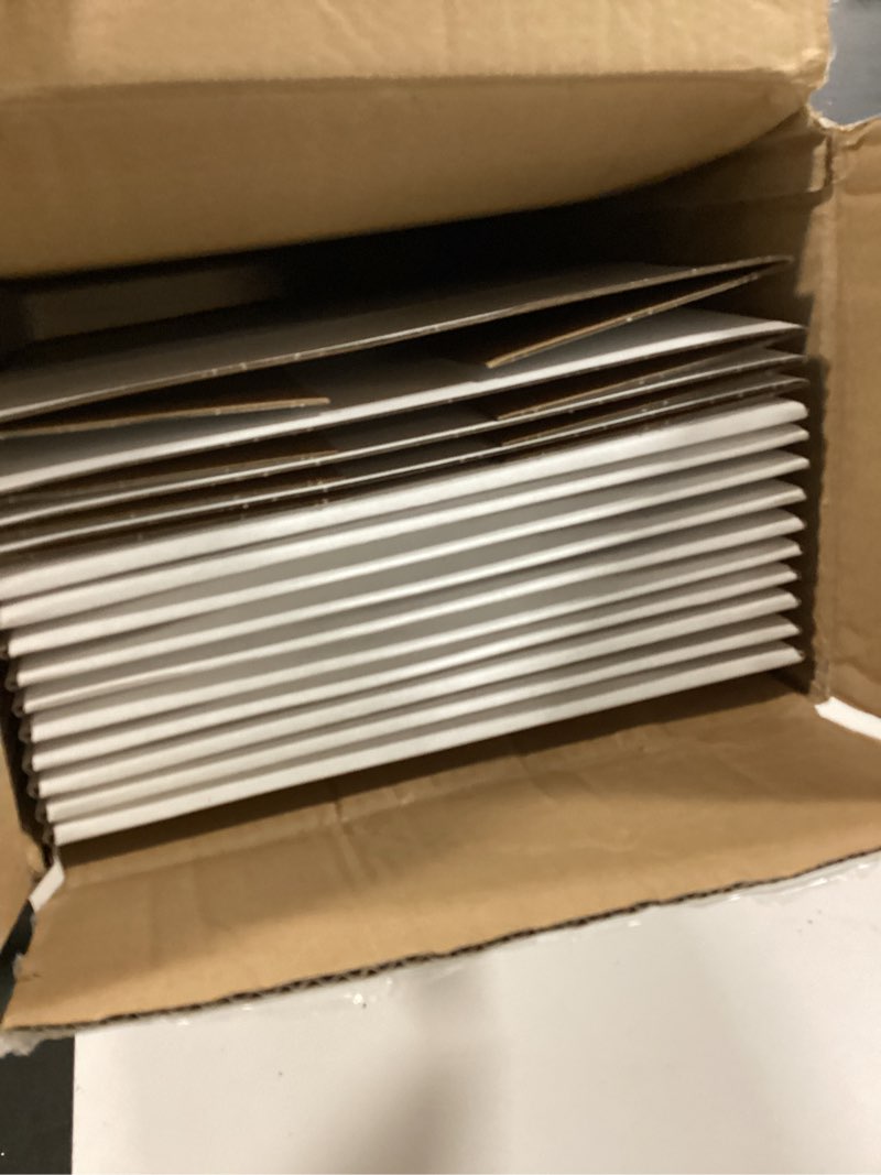 https://lotting-media.assets.bidfta.com/lotting_a6e572e3-c61e-4314-8bd1-1a78ef55e4d8