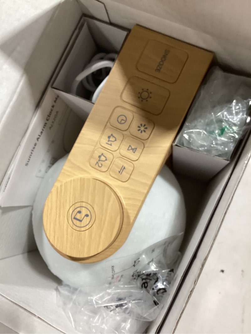 Condition photo showing New/Like New for sunrise alarm clocks for heavy sleepers,night lamp clocks for bedrooms with moon light,10 light effects,30/60/90 timer,10 sleep nature sounds,15 ringtones,12 volume control with snooze function new woodgrain
