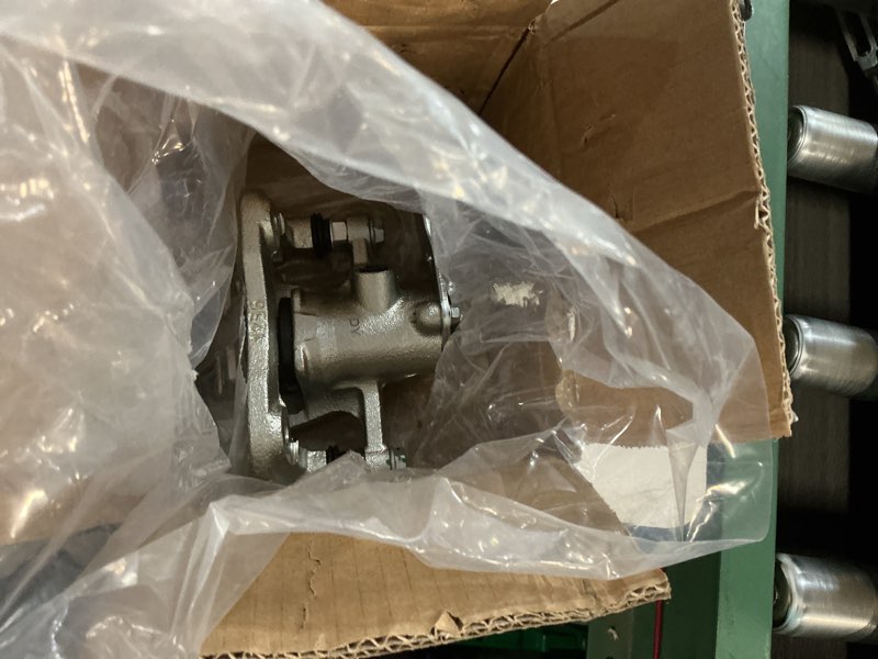 Condition photo showing Good Condition for scitoo rear passenger side disc brake caliper 19b6792 compatible for dodge for attitude 2012-2014,fo