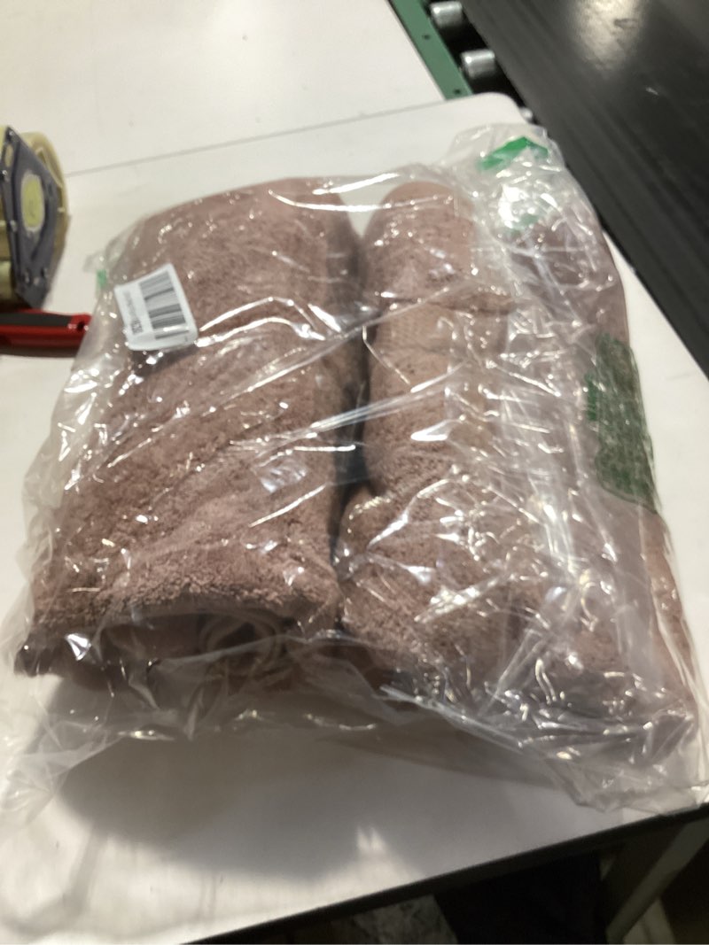 Condition photo showing New/Like New for Superior Egyptian Cotton Pile Bath Towels, Ultra Soft Luxury Towel, Thick Plush Essentials, Absorbent Heavyweight, Guest Bath, Hotel, Resort, Spa, Pool, Bathroom, Shower Basics, Set of 2, Muted Mauve Muted Mauve Bath Sheet 2-Pack