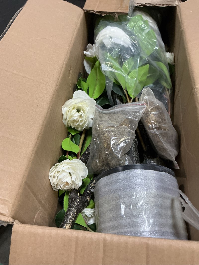 Condition photo showing Good Condition for 4FT Blue Hydrangea Artificial Flowers Tree Large Real Touch Faux Silk Hydrangea Plants Potted Fake Flower in Black Pot for Home Indoor Outdoor Front Porch Garden Entrance Living Room Decor, 2 Pack Blue-4ft-2pcs 4FT-2pcs