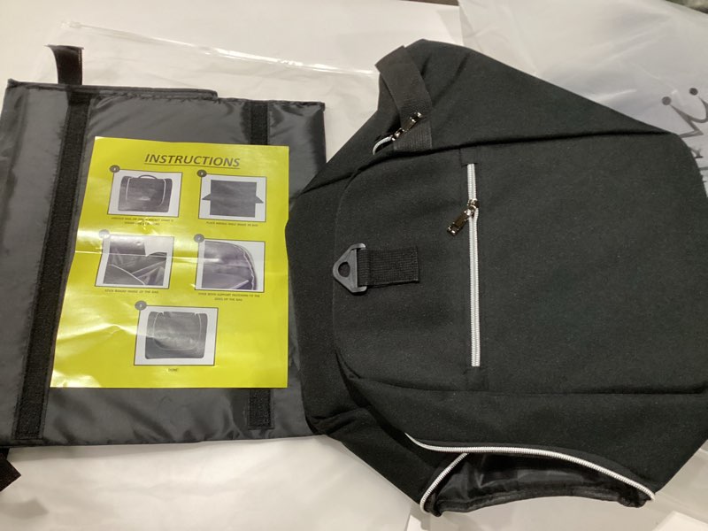 Royalemade cap carrier