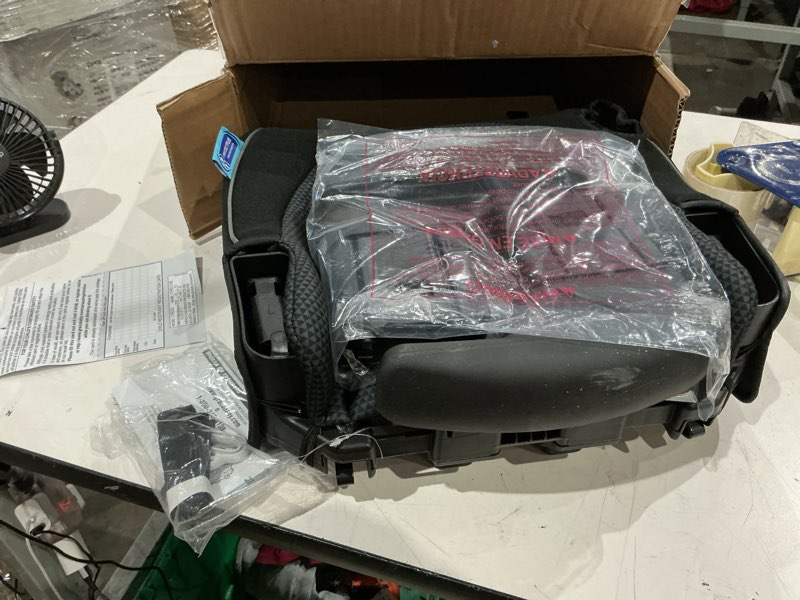 Condition photo showing Good Condition for graco® turbobooster® lx backless booster with affix latch | backless booster seat for big kids transitioning to vehicle seat belt (rio)