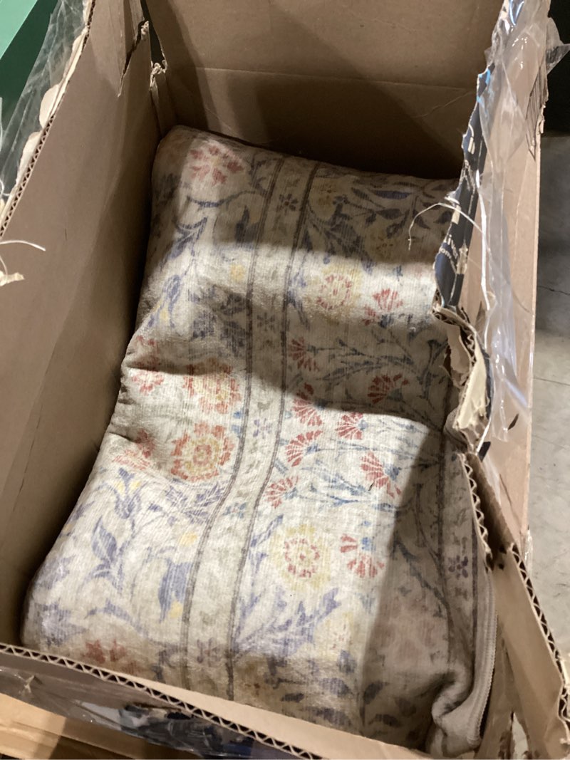 Condition photo showing Good Condition for genimo 8x10 area rug for living room, washable vintage floral low pile non-slip large carpet for bedroom dining room, stain resistant botanical indoor rug (beige) beige 8' x 10' (rectangular)
