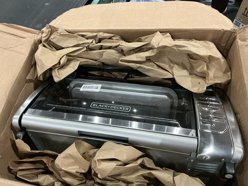 Condition photo showing Good Condition for black+decker countertop convection toaster oven, 8 one-touch cooking functions, stainless steel dual rack positions
