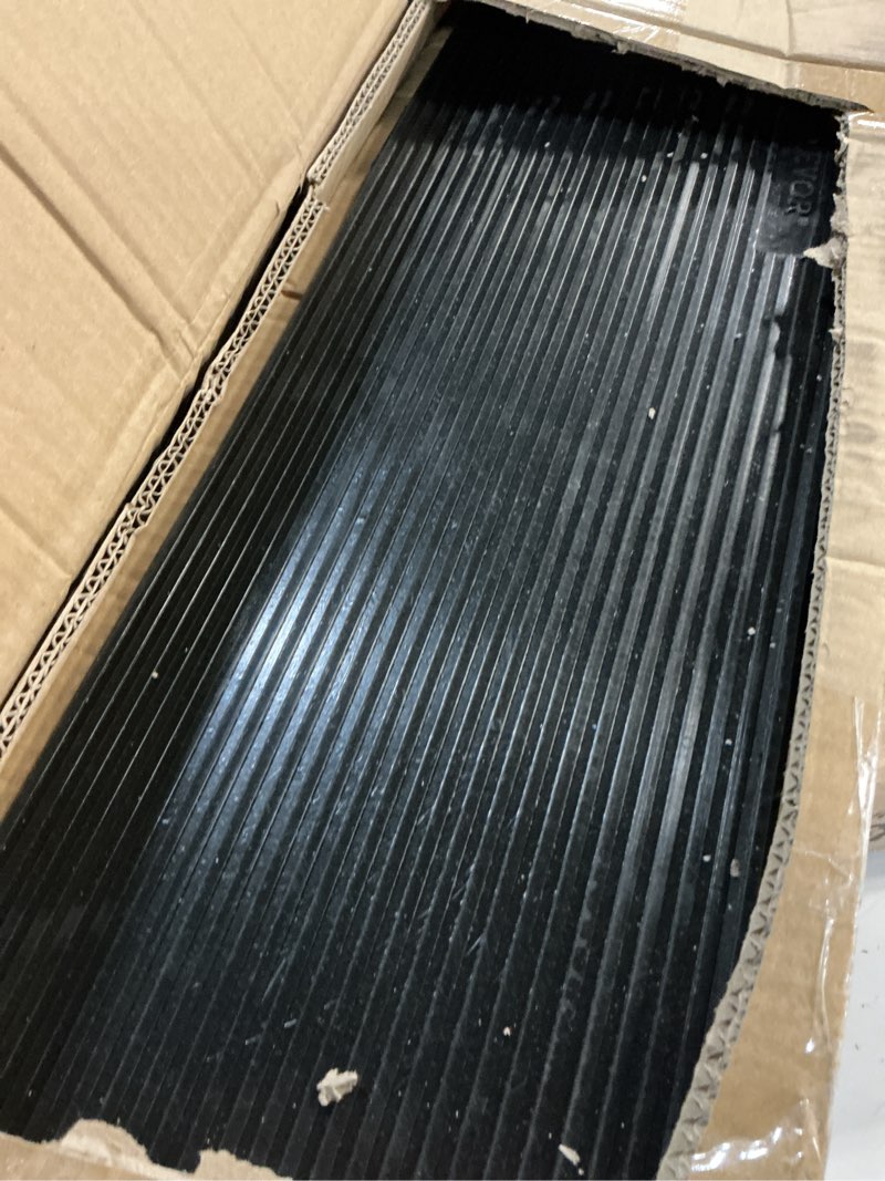Condition photo showing Good Condition for vevor 1.2" rise cuttable threshold ramp for doorways, 35.4" wide natural rubber wheelchair ramp, non-slip solid rubber ramp with double-sided tape for doorways, driveways, bathroom, smooth tile 1.2‘’ rise